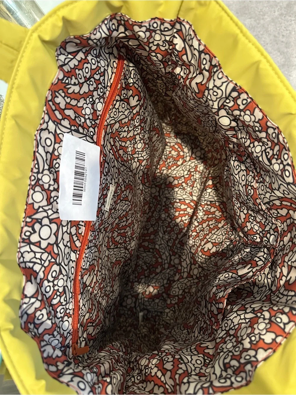 Vera Bradley Quilted Yellow Tote with Printed Interior feather light so soft